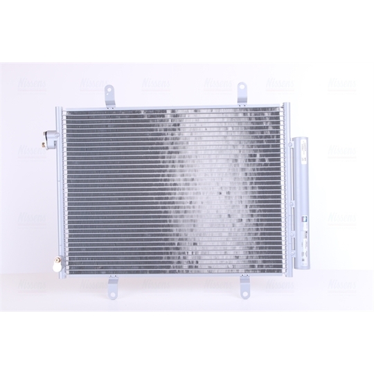 940747 - Condenser, air conditioning 