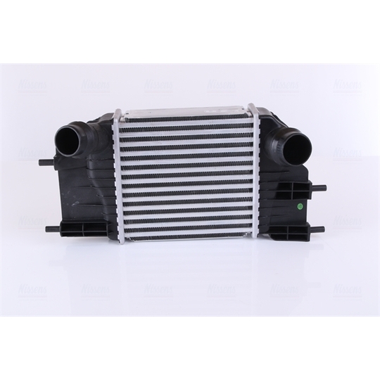 961117 - Intercooler, charger 