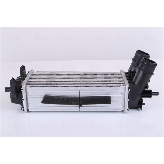 961509 - Intercooler, charger 