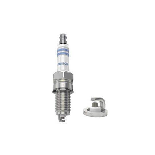 0 242 135 801 - Spark Plug 