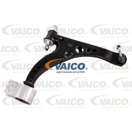 V40-1592 - Track Control Arm 