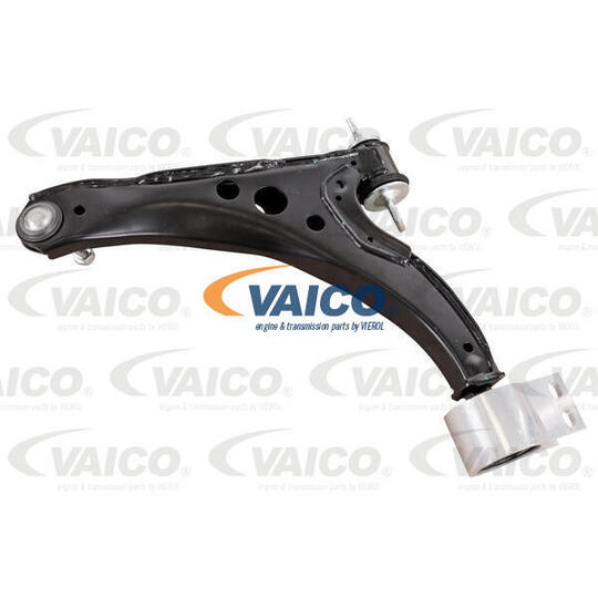 V40-1592 - Track Control Arm 