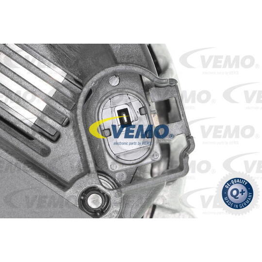 V10-13-50050 - Alternator 