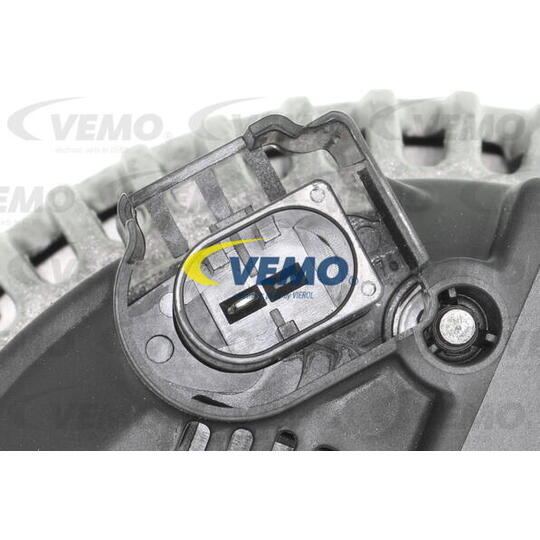 V10-13-50045 - Alternator 