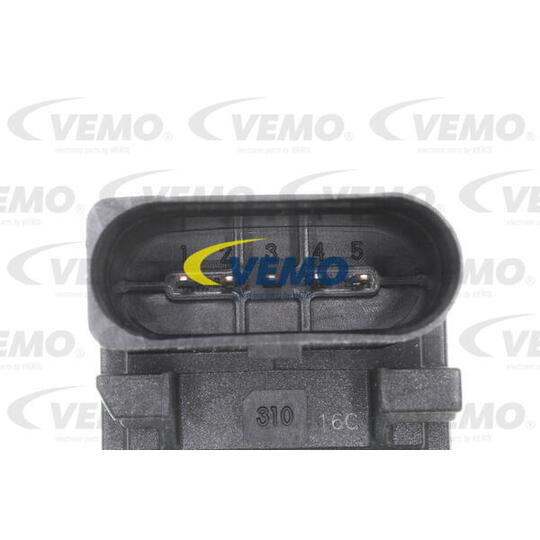 V10-73-0446 - Switch, clutch control (cruise control) 