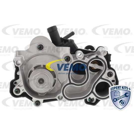 V15-99-2123 - Water pump 