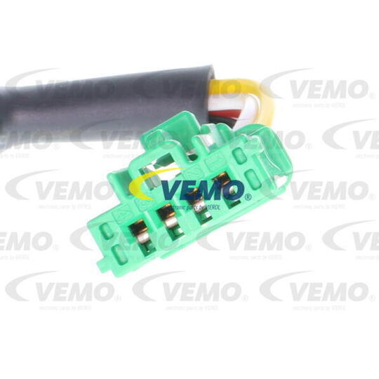 V22-72-0087 - Brake Light Switch 