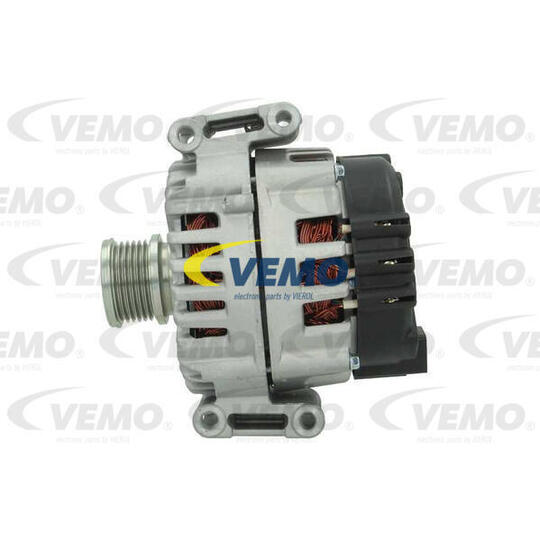 V30-13-50030 - Alternator 