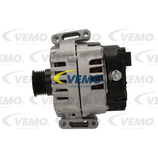 V30-13-50024 - Alternator 