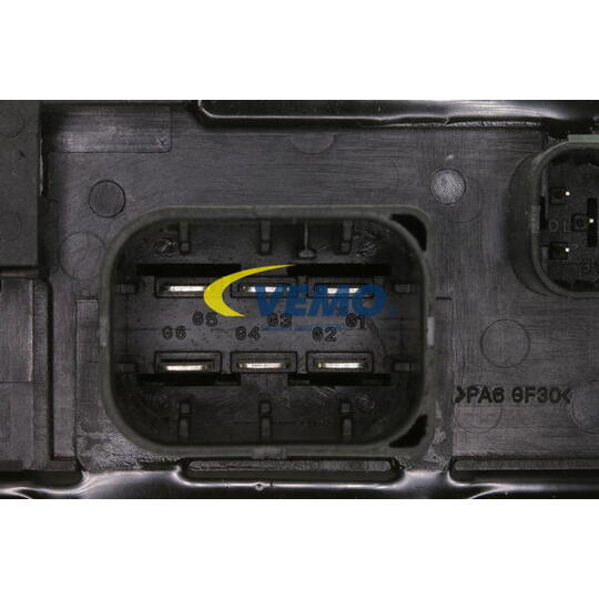 V30-71-0031 - Relay, glow plug system 
