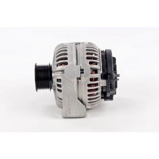 1 986 A01 169 - Alternator 