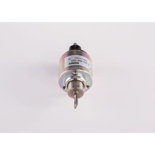 2 339 304 053 - Solenoid, startmotor 