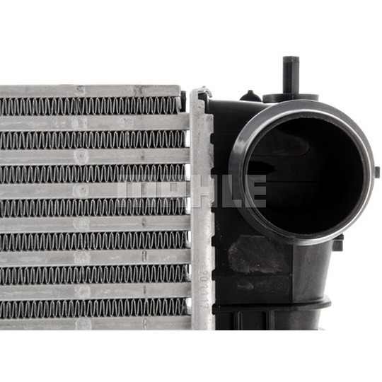 CI 365 000P - Intercooler, charger 