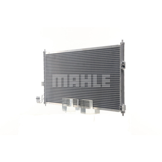 AC 674 000S - Condenser, air conditioning 