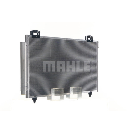 AC 831 000S - Condenser, air conditioning 