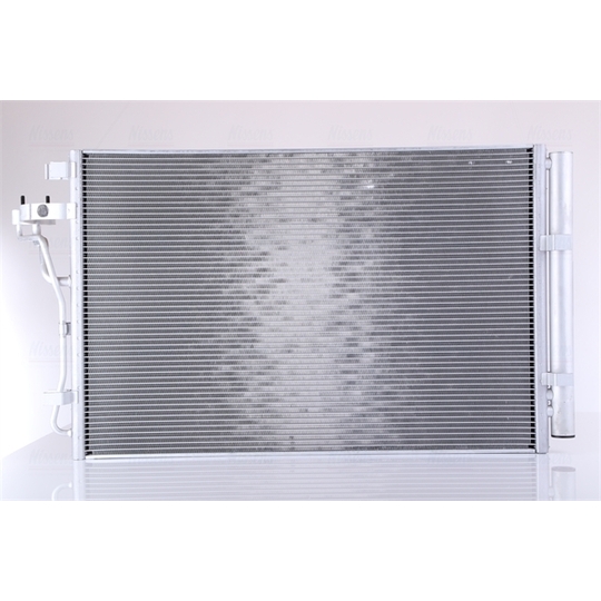 940607 - Condenser, air conditioning 