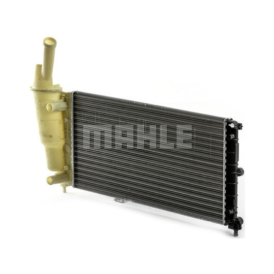 CR 2007 000P - Radiator, engine cooling 