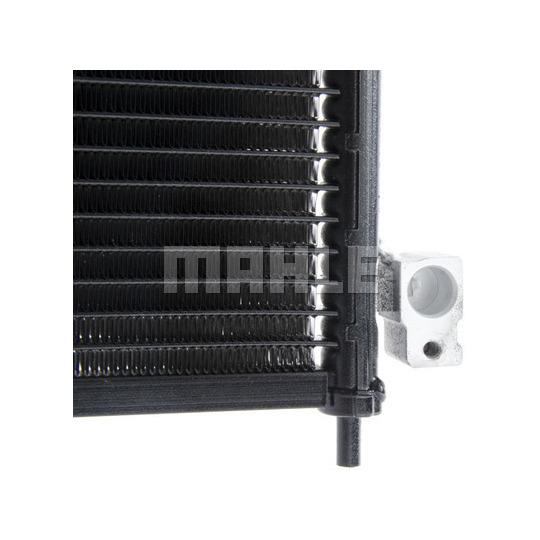 AC 826 000P - Condenser, air conditioning 