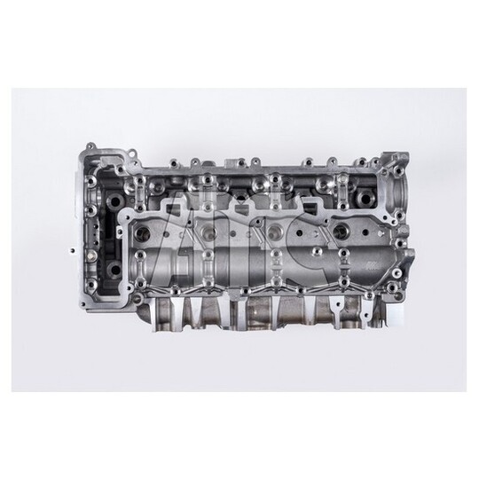 908997 - Cylinder Head 