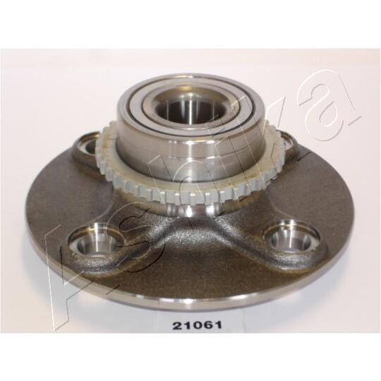 44-21061 - Wheel hub 