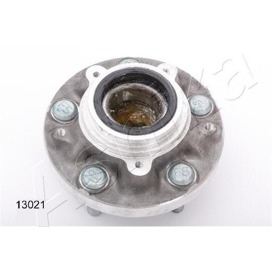 44-13021 - Wheel hub 