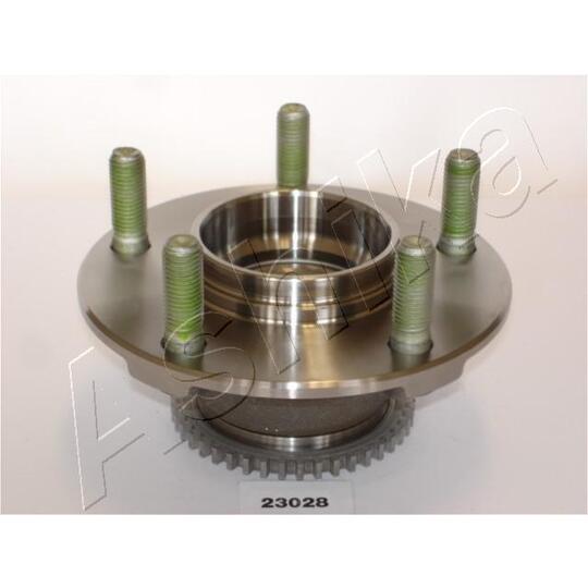 44-23028 - Wheel hub 