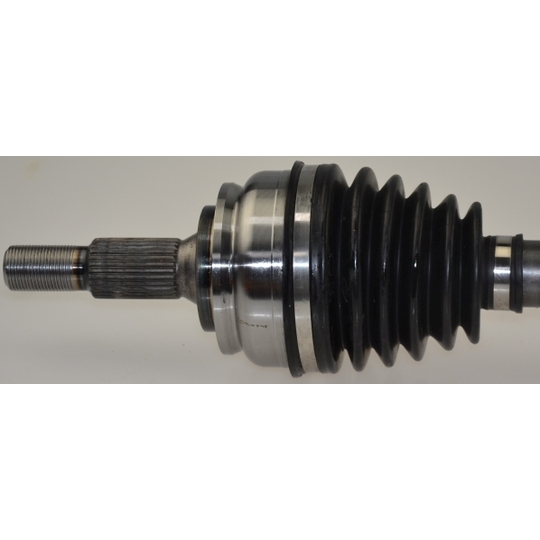 GKND12182 - Drive Shaft 