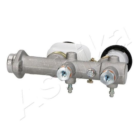 68-01-104 - Brake Master Cylinder 