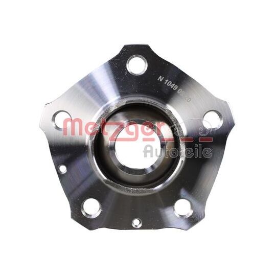 N 1049 - Wheel hub 