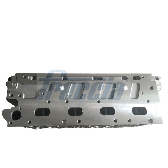 CH17-1038 - Cylinder Head 