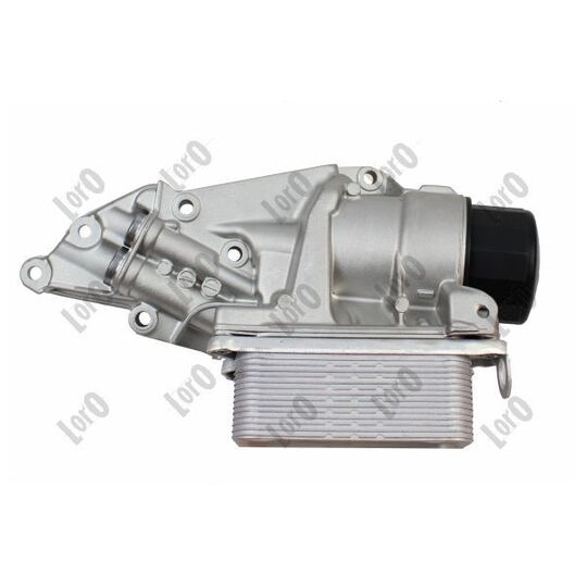 100-01-002 - Oil Cooler, engine oil 