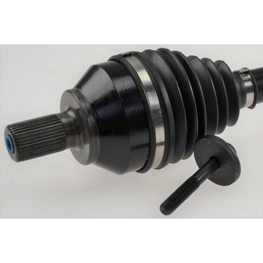 GKND12436 - Drive Shaft 