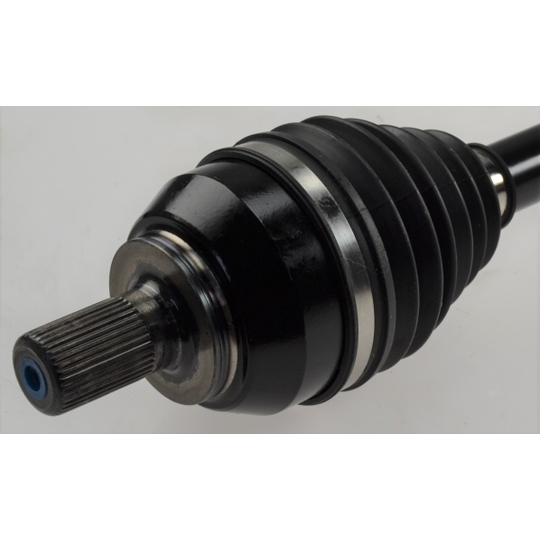 GKND12439 - Drive Shaft 