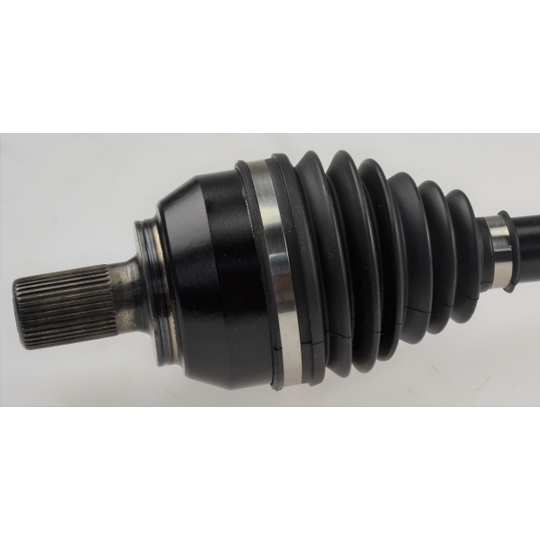 GKND12438 - Drive Shaft 