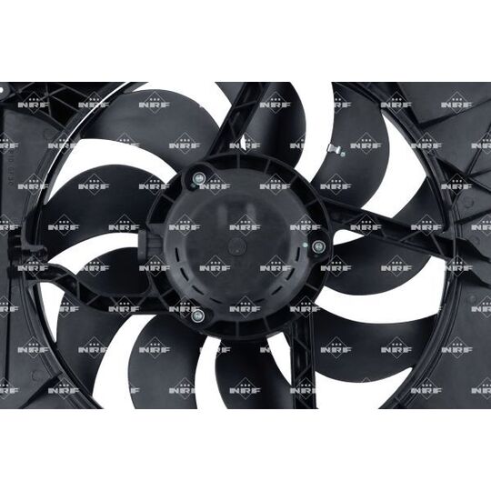 470090 - Fan, radiator 