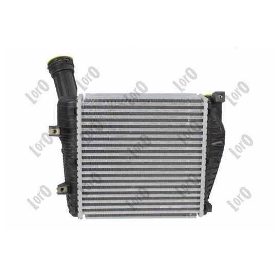 003-018-0015 - Intercooler, charger 