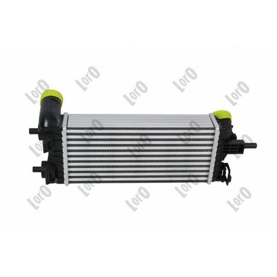 017-018-0020 - Intercooler, charger 