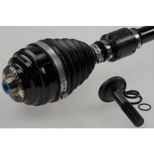 GKND12379 - Drive Shaft 