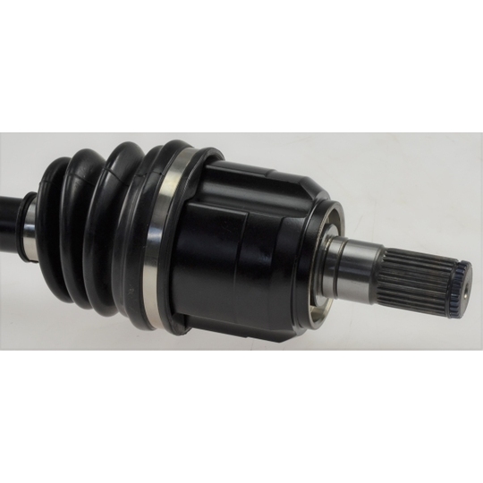 GKND12449 - Drive Shaft 