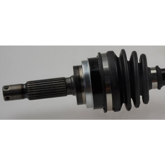 GKND12418 - Drive Shaft 