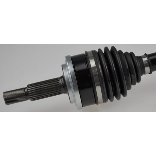 GKND12462 - Drive Shaft 