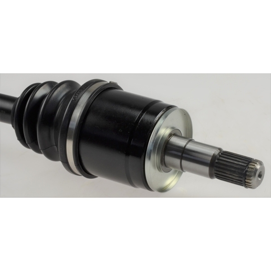 GKND12423 - Drive Shaft 