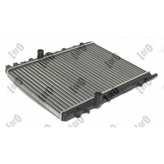 009-017-0012 - Radiator, engine cooling 