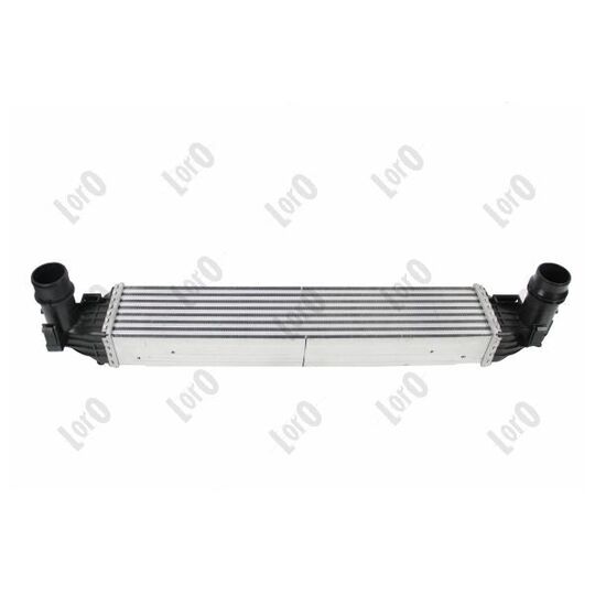 023-018-0001 - Intercooler, charger 