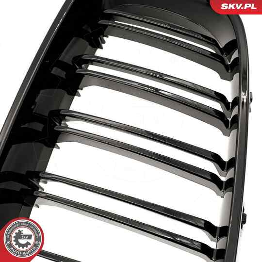 66SKV132 - Radiator Grille 