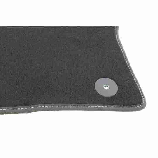 V10-8896 - Floor Mat Set 