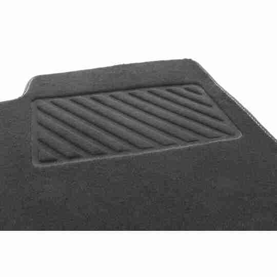 V10-8888 - Floor Mat Set 