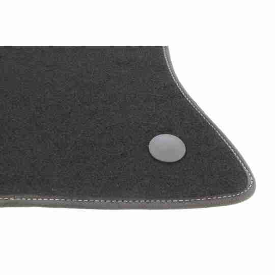 V30-4417 - Floor Mat Set 