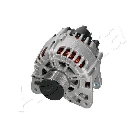 002-215032 - Alternator 