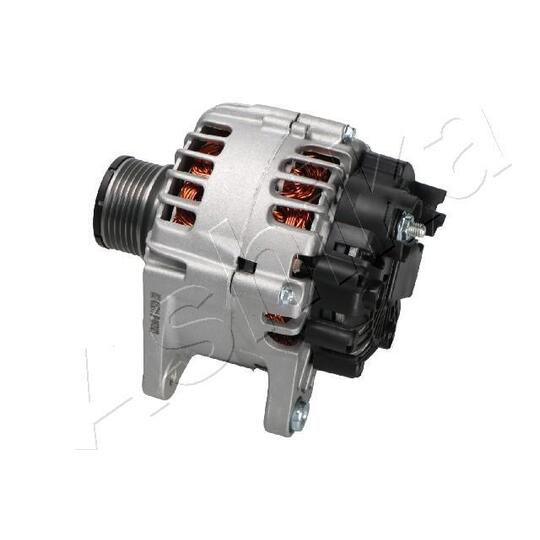 002-215032 - Alternator 